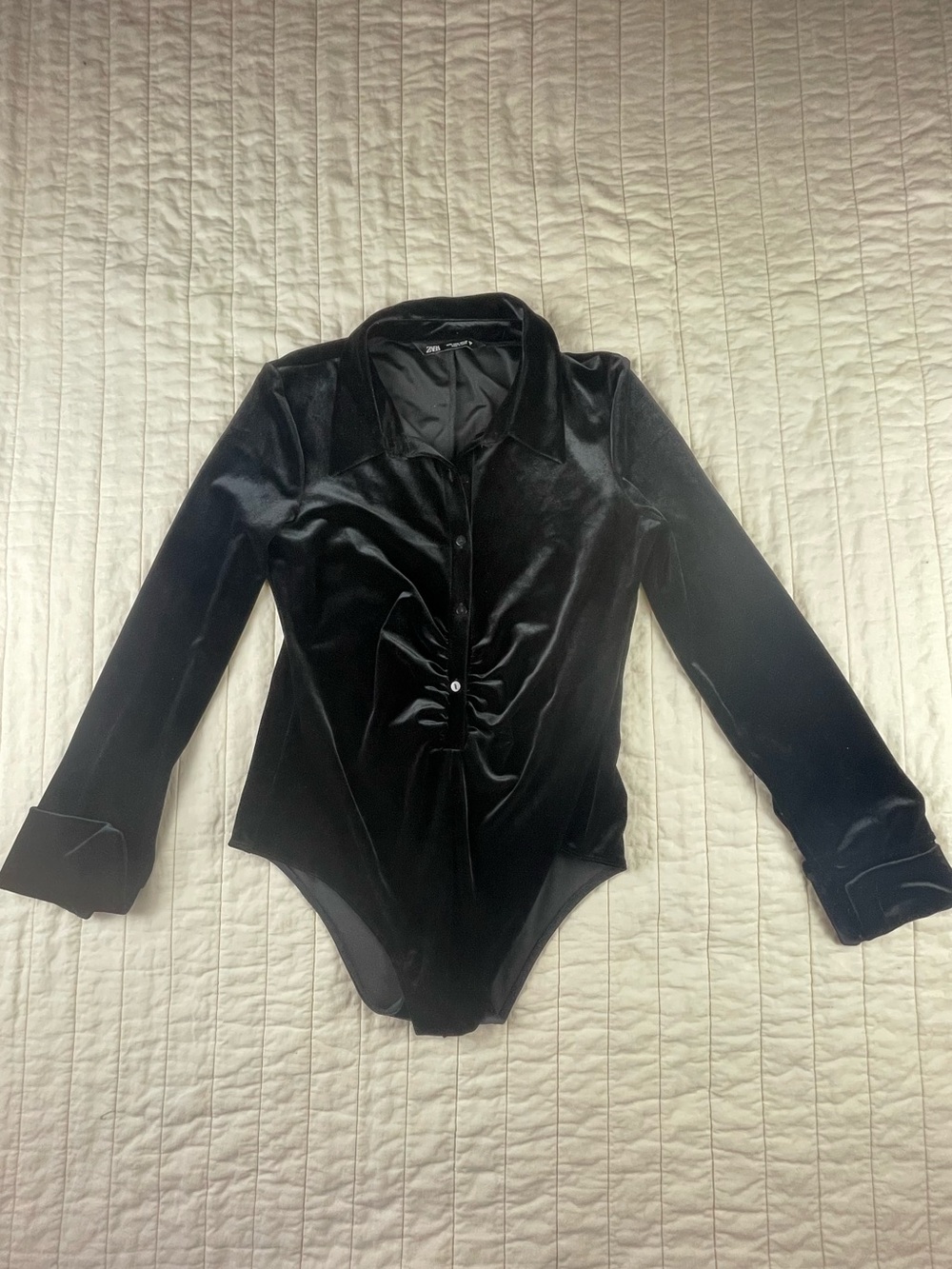 Zara Black Stretch Velvet Long-Sleeve Bodysuit Shirt Large